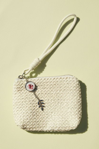 Wristlet wallet with wrist strap and with medallion that has red hearts photo | silver color | My Sparkling Corner